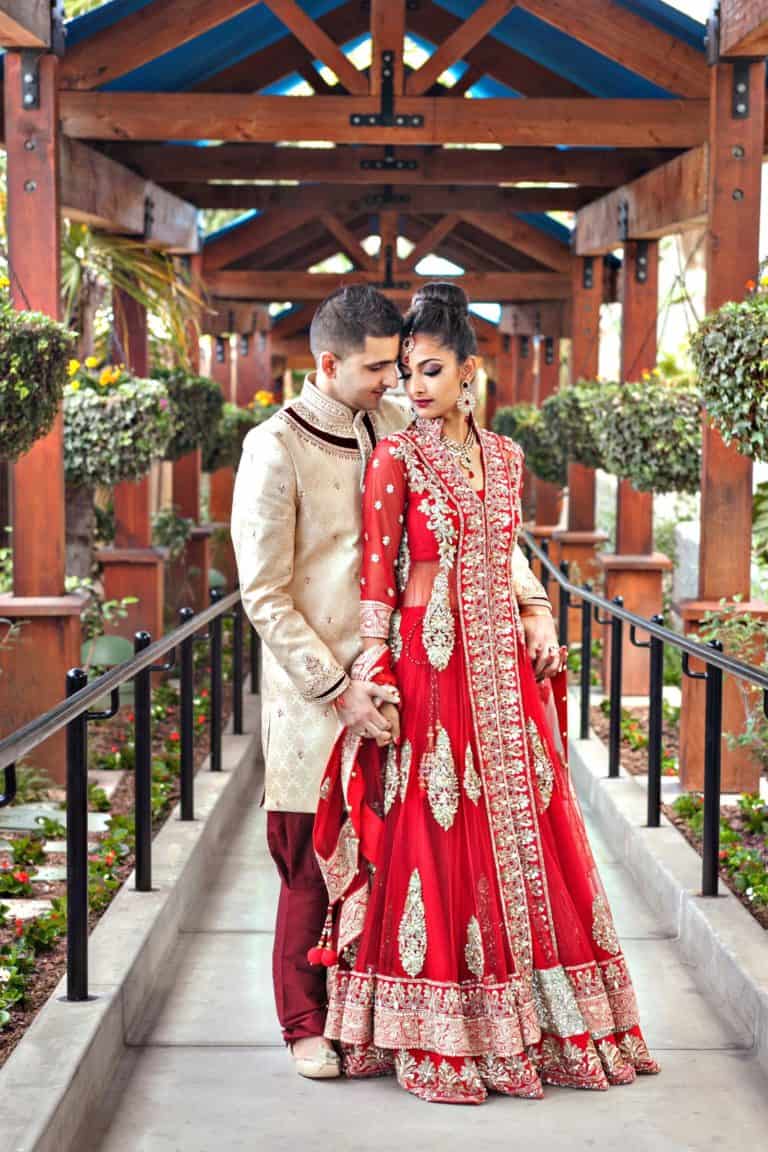 Vidhi and Datesh Gujarati Indian Wedding at Newport Beach Marriott | Beach Weddings | Indian Bride | Detail Photos | Indian Weddings | First Look