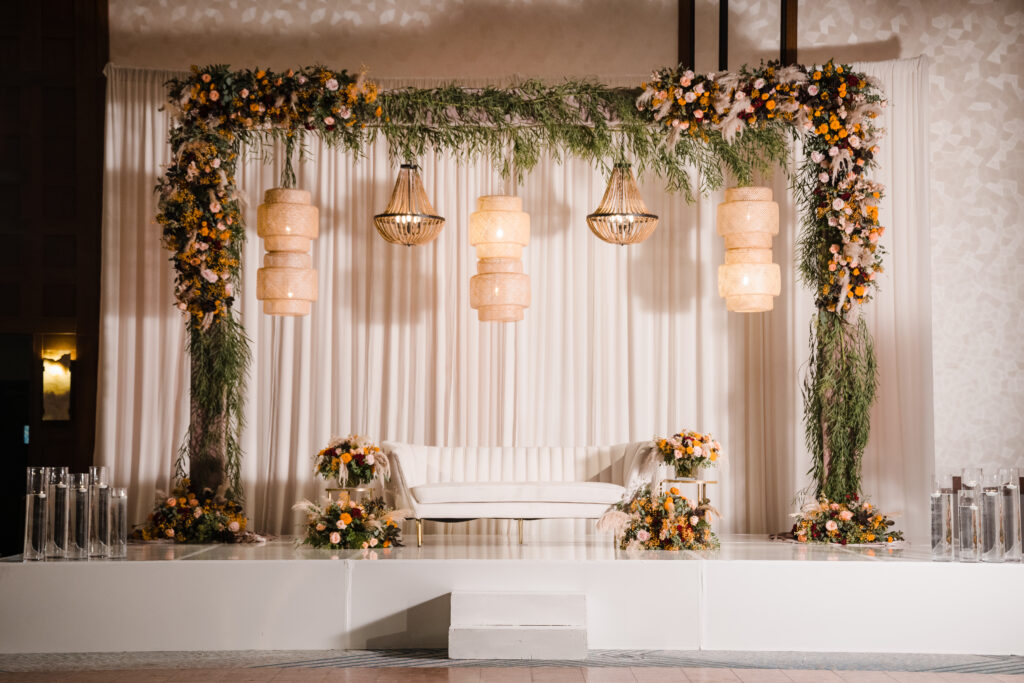 Beautiful Indian Wedding in Palm Springs, Palm Springs Indian wedding, desert inspired Indian wedding, boho mandap decor